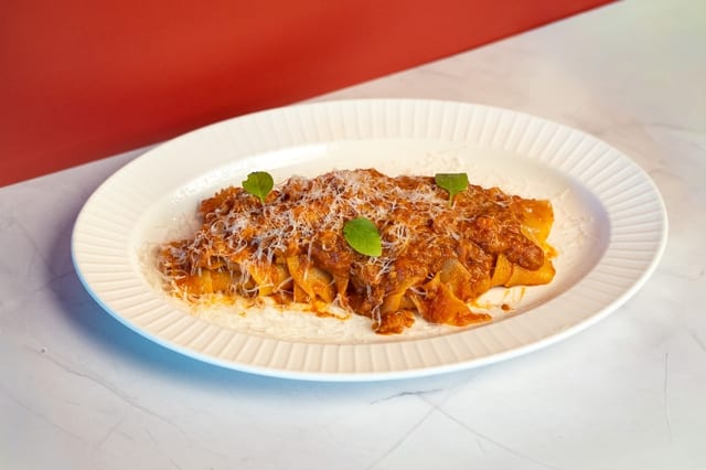 PAPPARDELLE BOLOGNESE.