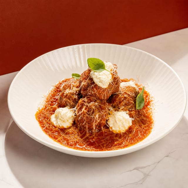 NONNA' S MEATBALLS.